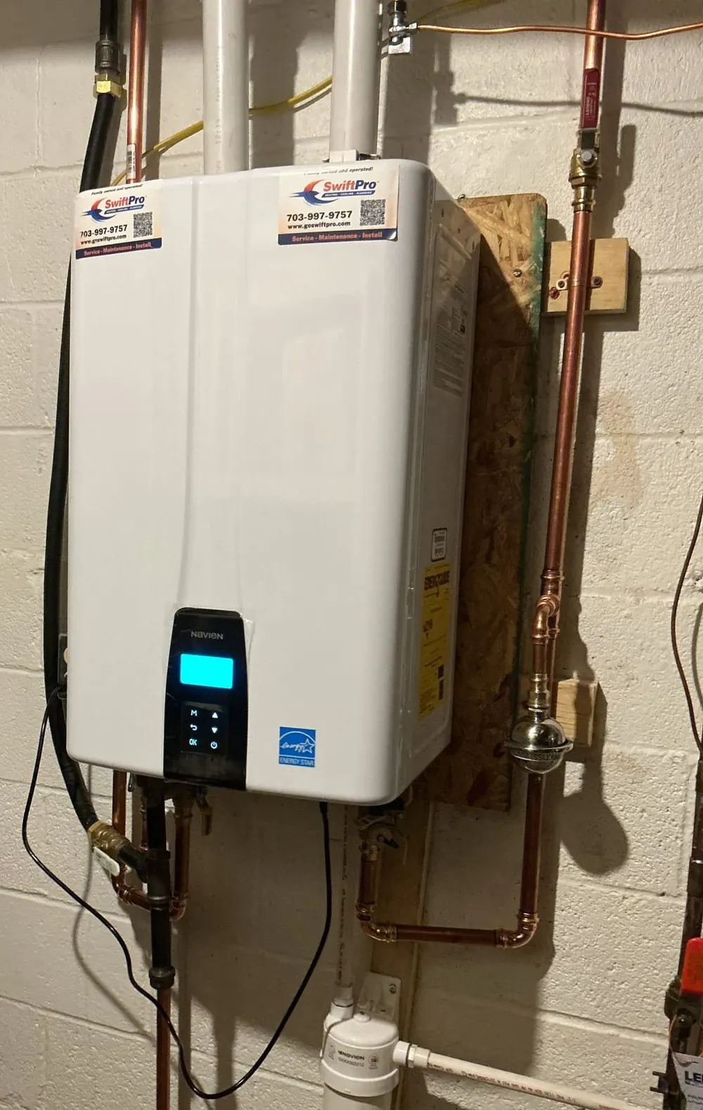 Tankless water heaters installed by SwiftPro